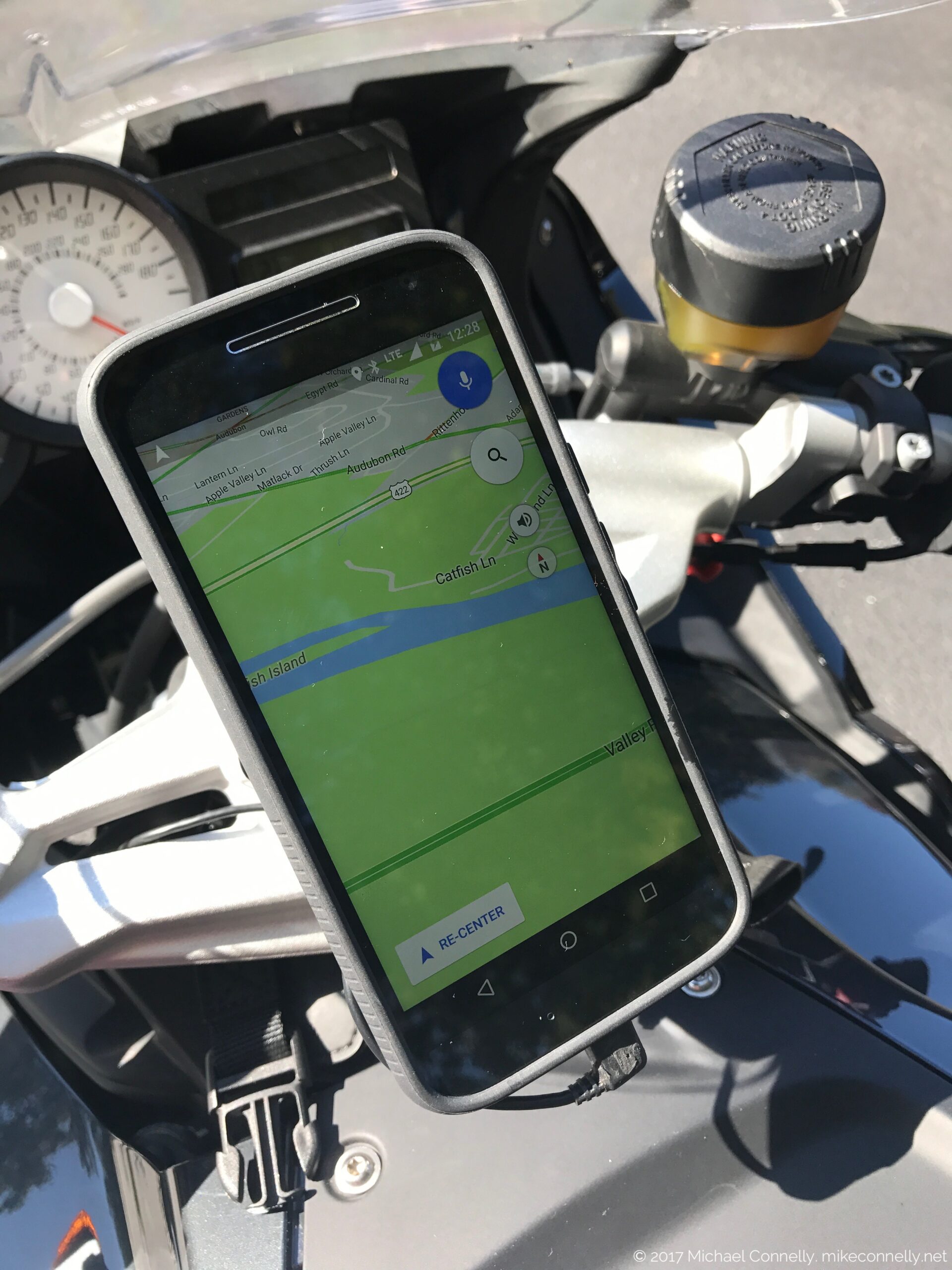 Navigation Tools Motorcycle How To: Using a Smartphone for a Better Navigation System for ...